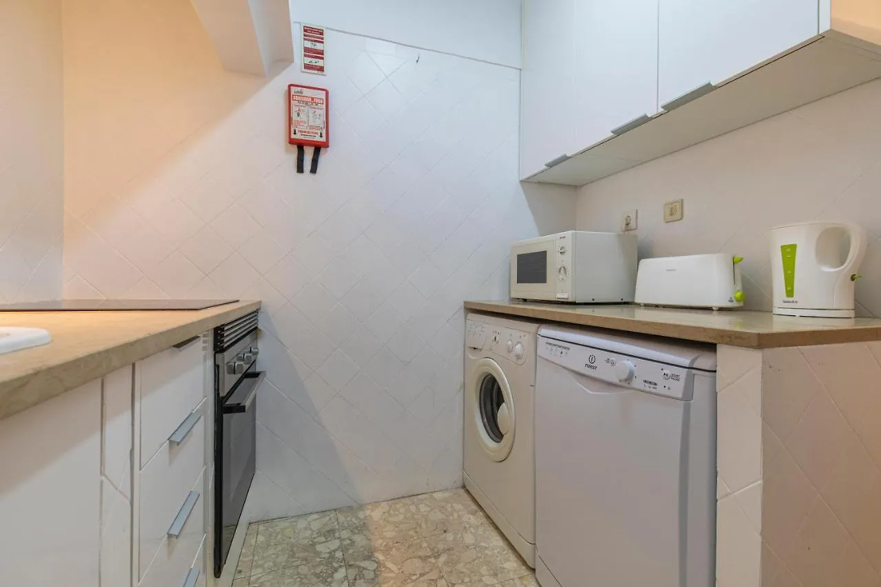 Condessa 2Bdr Duplex By Lovelystay Lisbon 0*,  Portugal