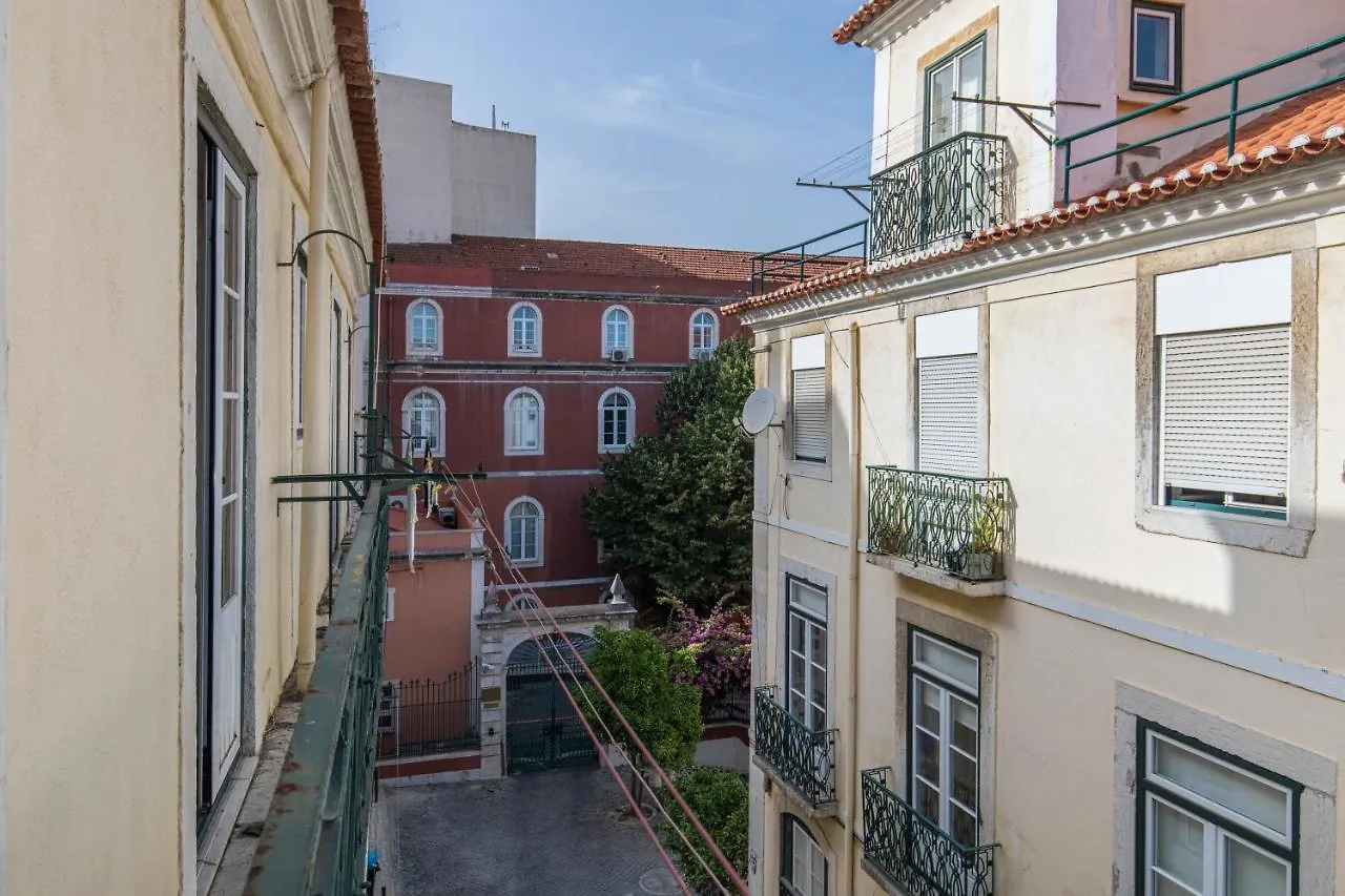 Condessa 2Bdr Duplex By Lovelystay Lisbon Portugal